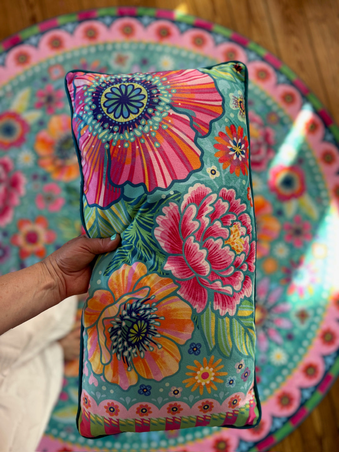 Lieblingskissen – Blumenzauber türkis 60 cm x 30 cm