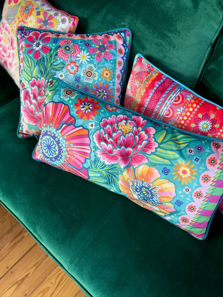 Lieblingskissen – Blumenzauber türkis 60 cm x 30 cm