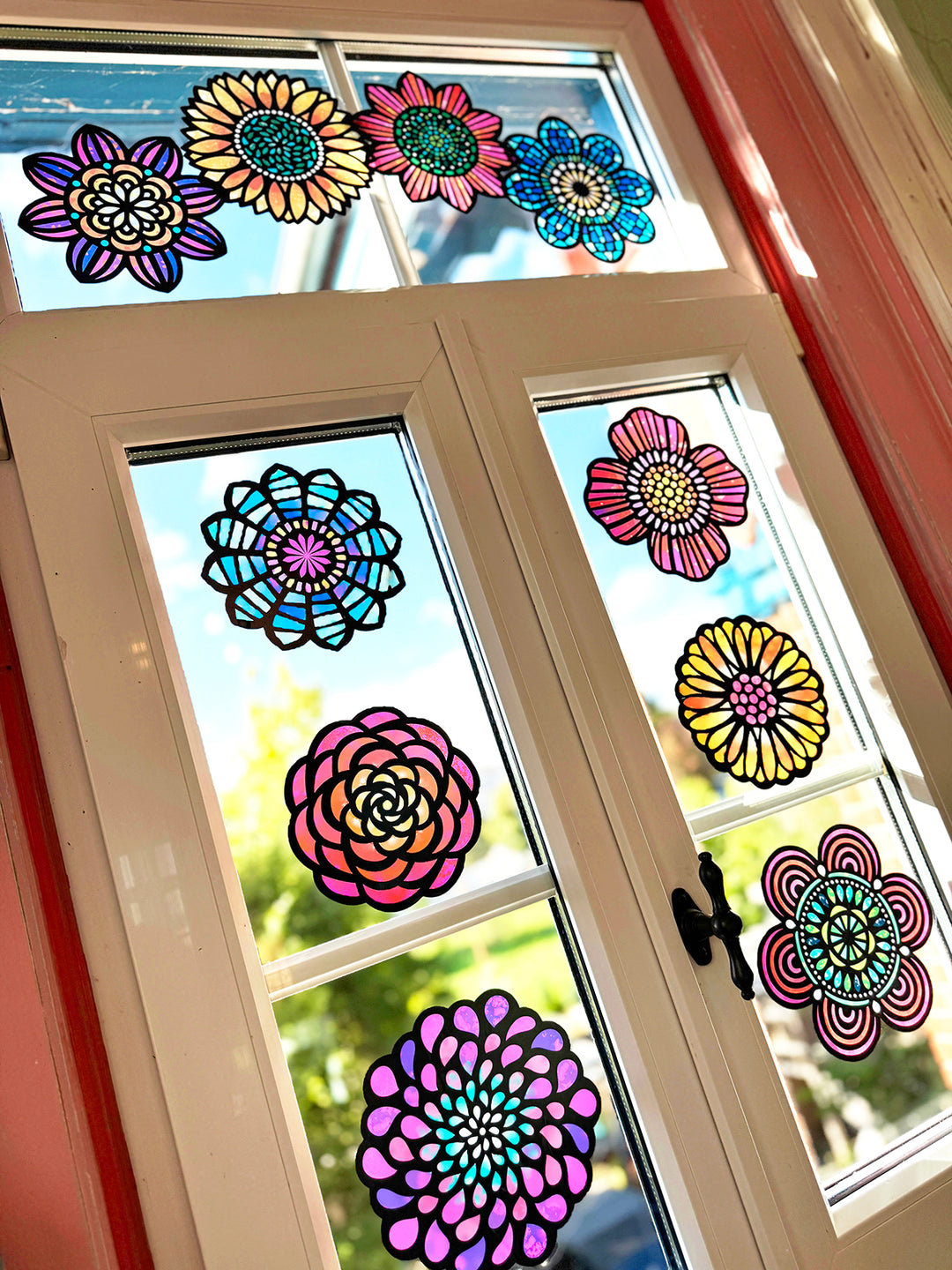 14 große, bunte Blumen aus Fensterfolie