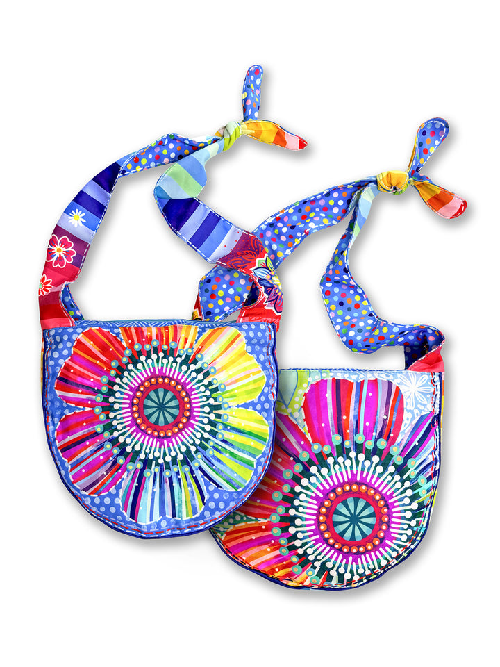 Lieblingstasche Regenbogenblume hellblau