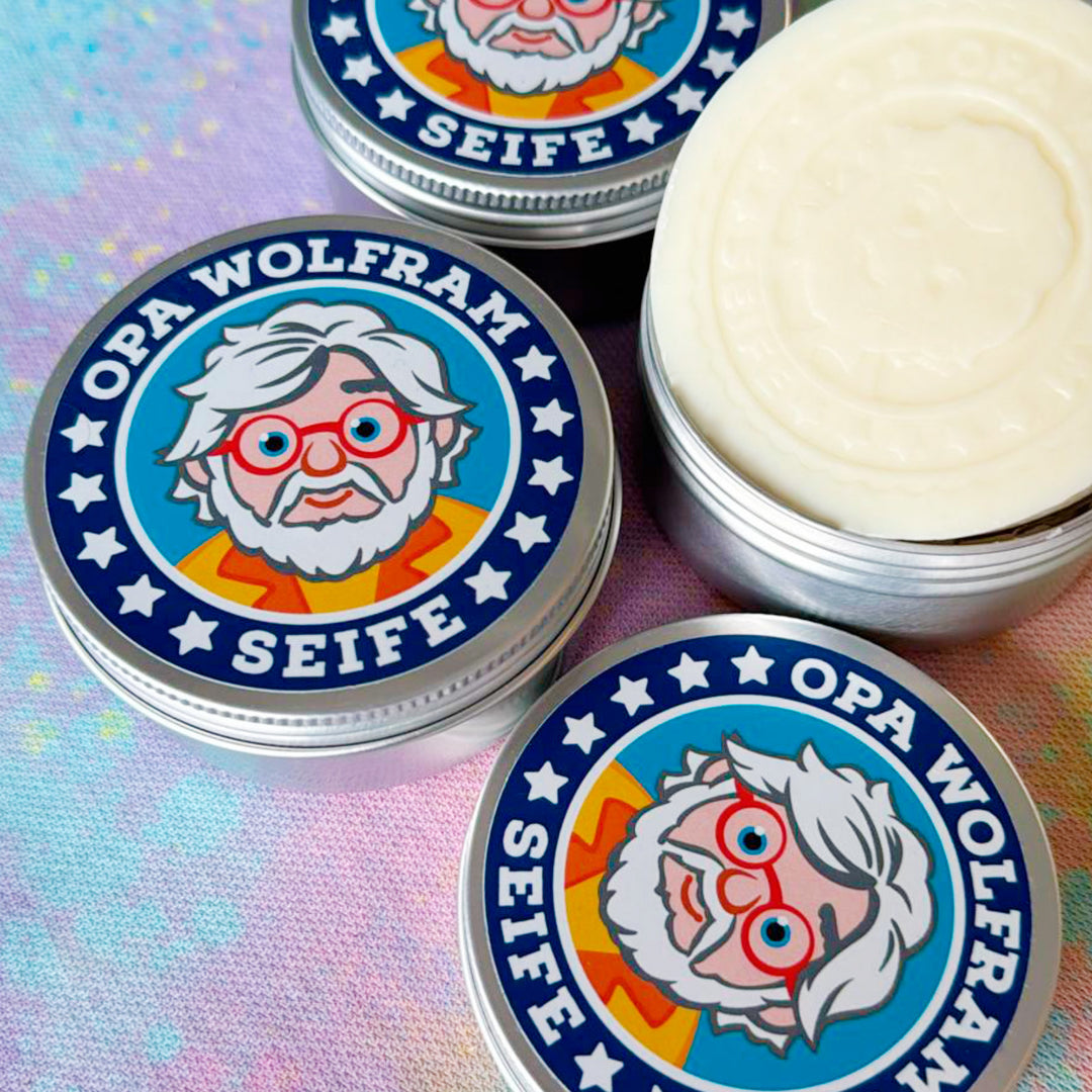 Die Opa Wolfram Putzseife mit dem Duft von Orangen